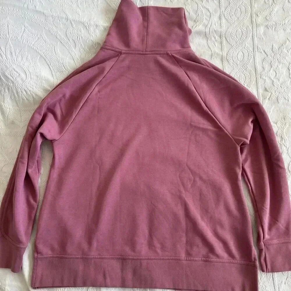 Nike Pink Funnel Neck Turtleneck Tunic Sweatshirt Pockets Logo Athleisure Size L - Picture 13 of 14